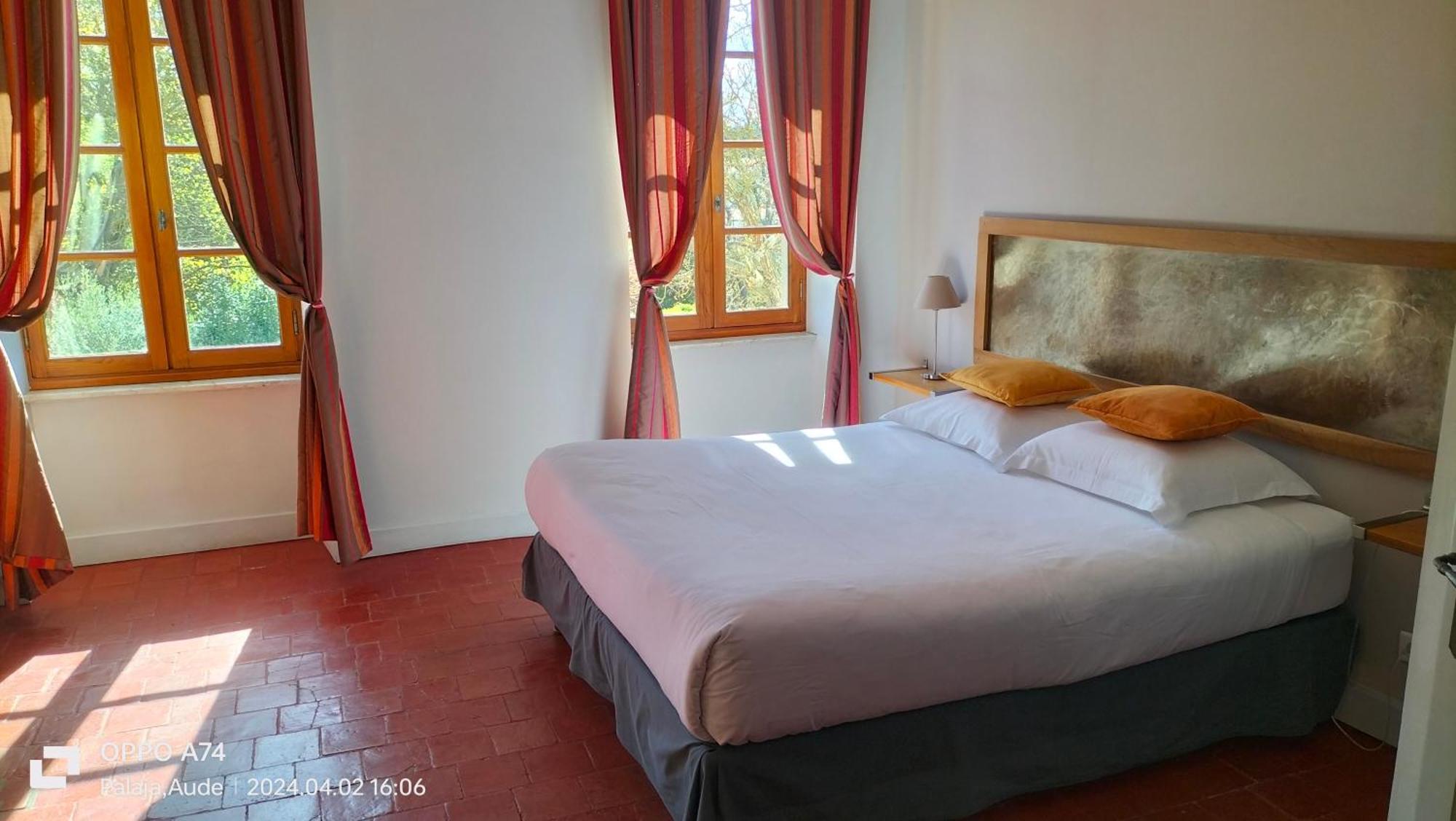 Logis Hotel Chateau De Palaja ภายนอก รูปภาพ